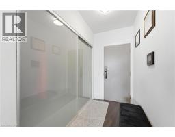 10 York Street Unit# 3807, Toronto, ON M5J0E1 Photo 17
