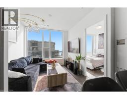 10 York Street Unit# 3807, Toronto, ON M5J0E1 Photo 6