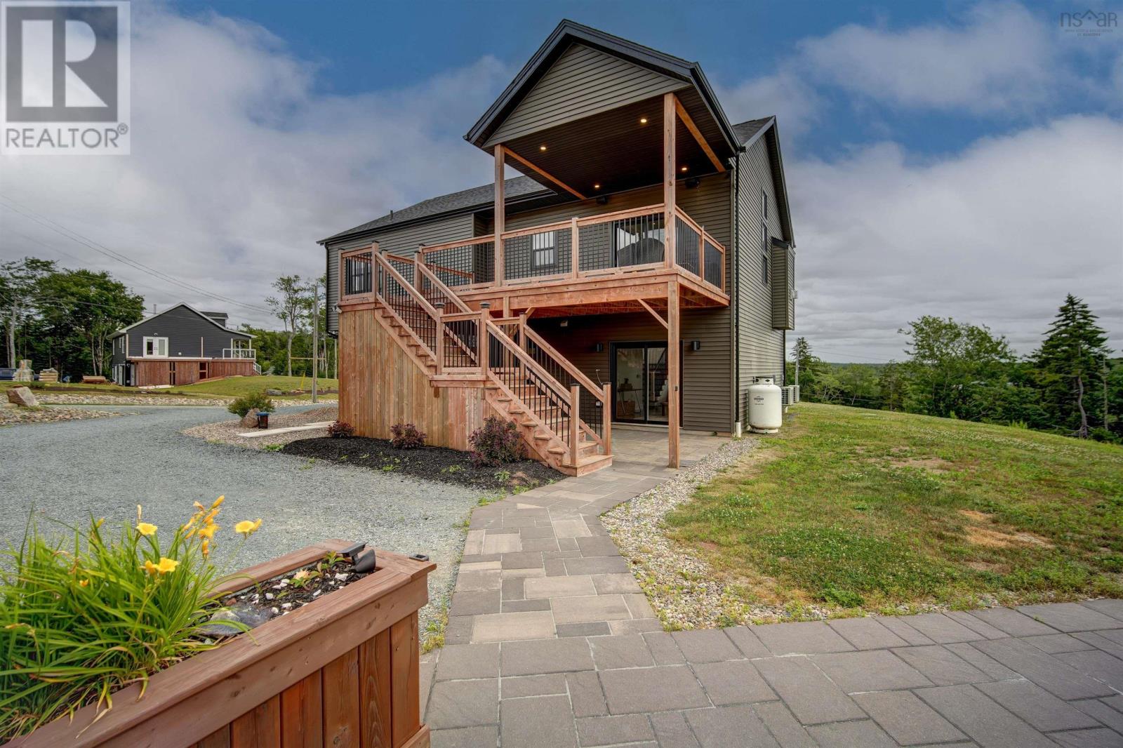 911 McCabe Lake Drive, Indigo Shores - Image 3