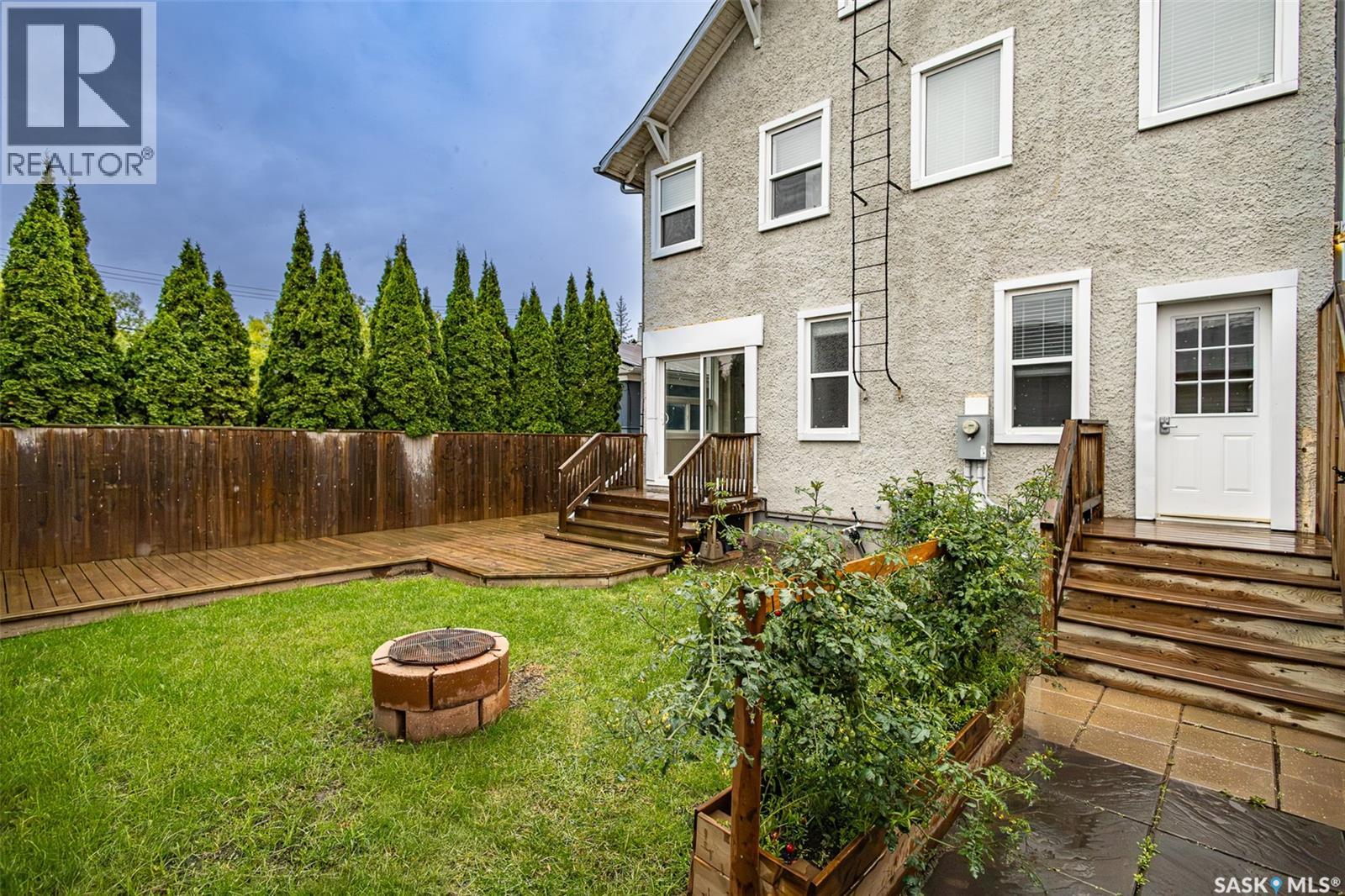 1209 Cumberland AVENUE S - Image 57