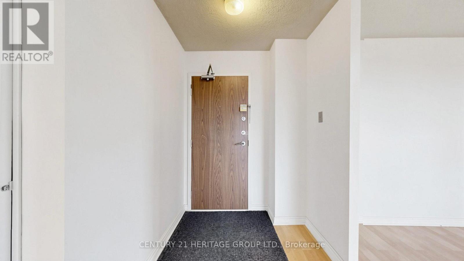 #1503 80 ANTIBES DRIVE - 29