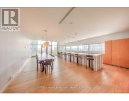 901 - 25 Telegram Mews, Toronto, ON M5V3Z1 Photo 12