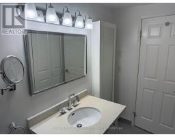 1705 - 80 Cumberland Street, Toronto, ON M5R3N7 Photo 19