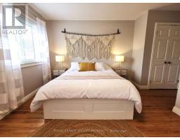 13 Mulberry Crescent, Toronto, ON M6C1N4 Photo 13