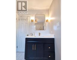 13 Mulberry Crescent, Toronto, ON M6C1N4 Photo 20