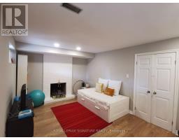 13 Mulberry Crescent, Toronto, ON M6C1N4 Photo 22