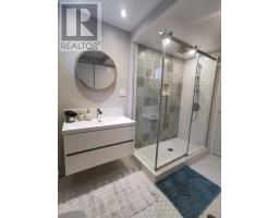 13 Mulberry Crescent, Toronto, ON M6C1N4 Photo 27