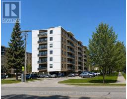 707 - 57 Parkwoods Village Drive, Toronto, ON M3A2X3 Photo 12