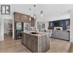 Laundry room - 325 Bayside Crescent Sw, Airdrie, AB T4B4H1 Photo 12