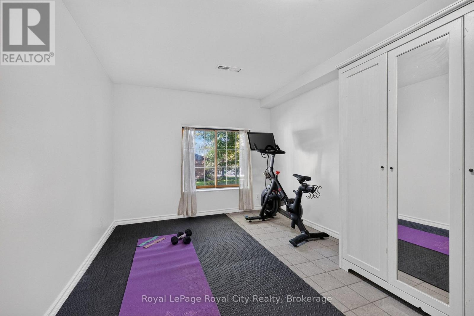 393 MAIN STREET S - Image 32