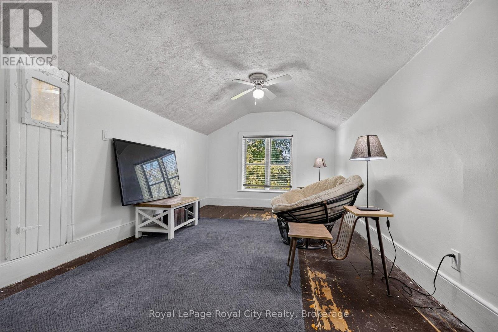 393 MAIN STREET S - Image 34