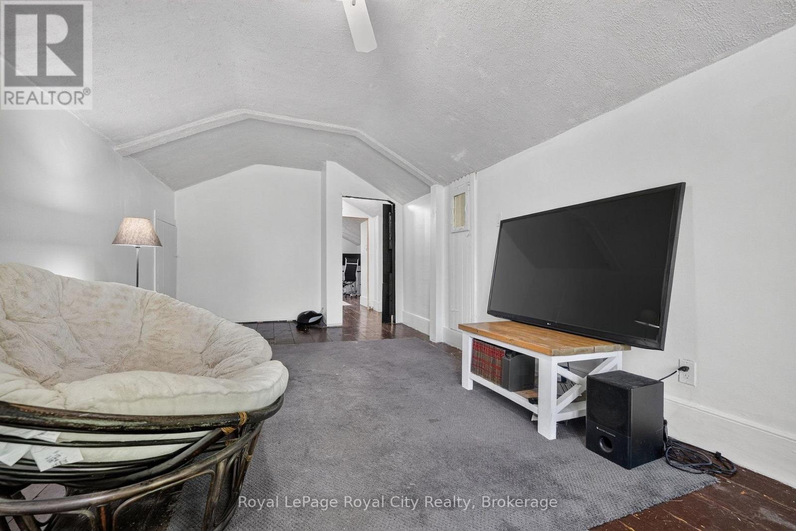 393 MAIN STREET S - Image 35