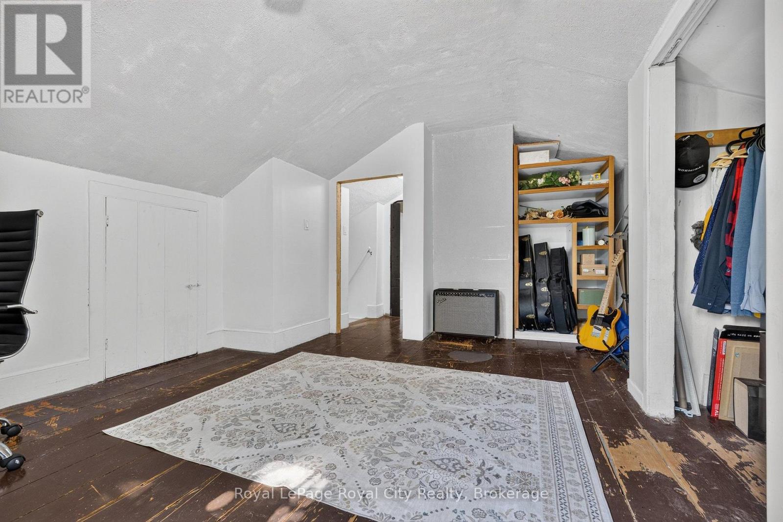 393 MAIN STREET S - Image 37