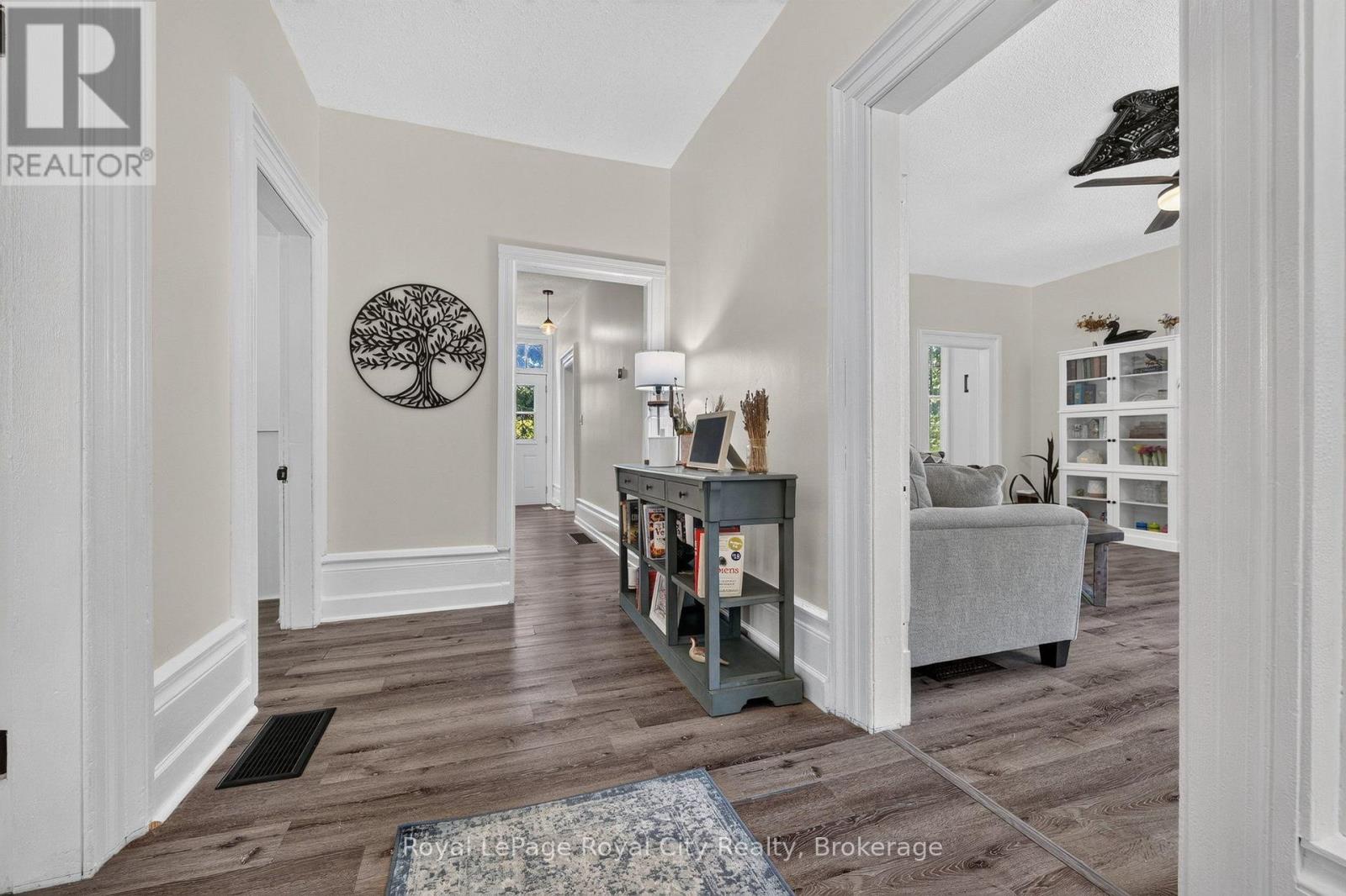 393 MAIN STREET S - 5