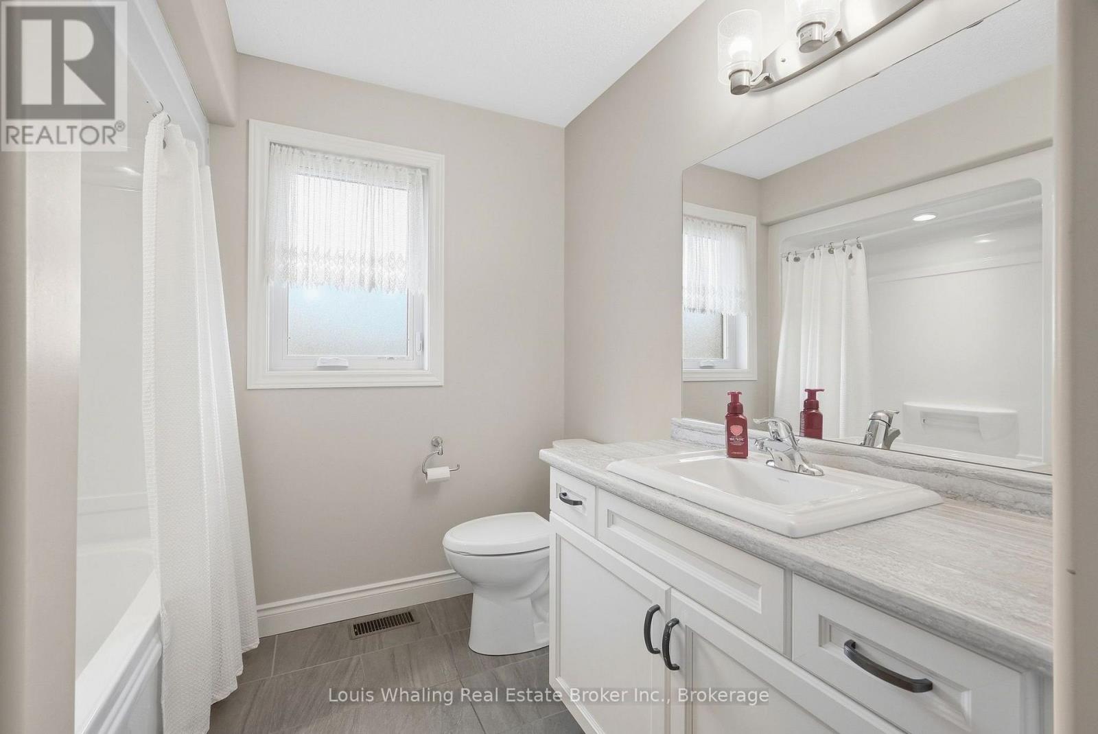 766 15TH STREET - 14