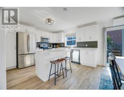 6 Hubbard Place thumbnail 2