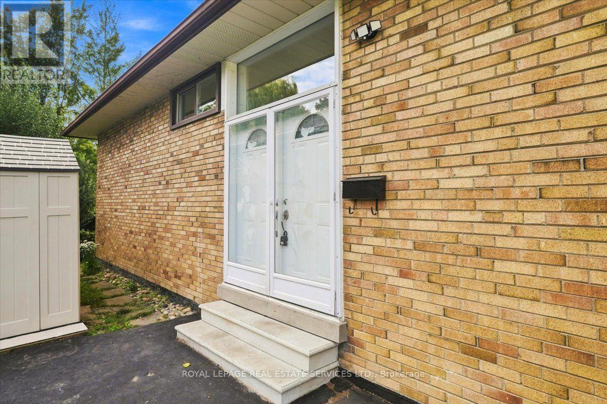 Photo of 6 CLIFFORD COURT