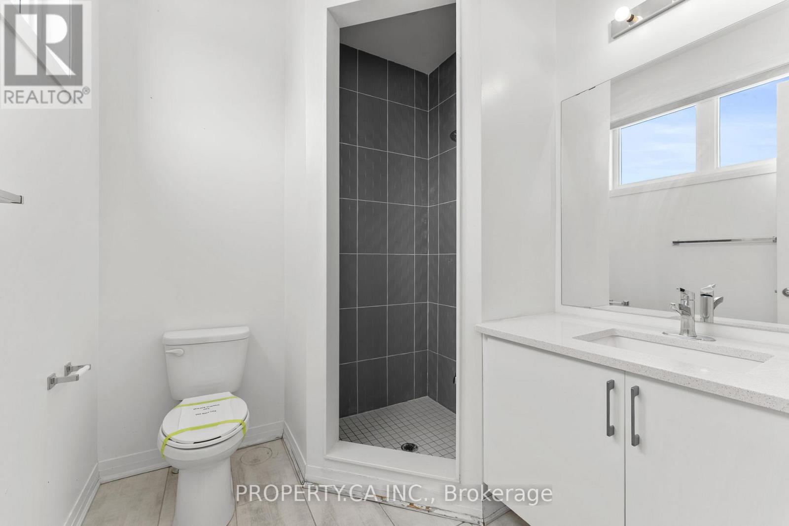 2 Yacht Drive, Clarington, ON photo 32