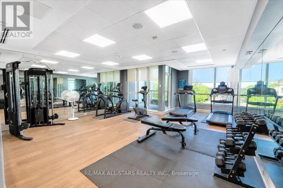 #824 8 TRENT AVENUE - Image 32