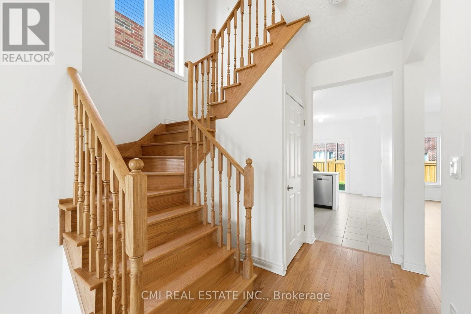 664 Fleetwood Drive, Oshawa, ON photo 19
