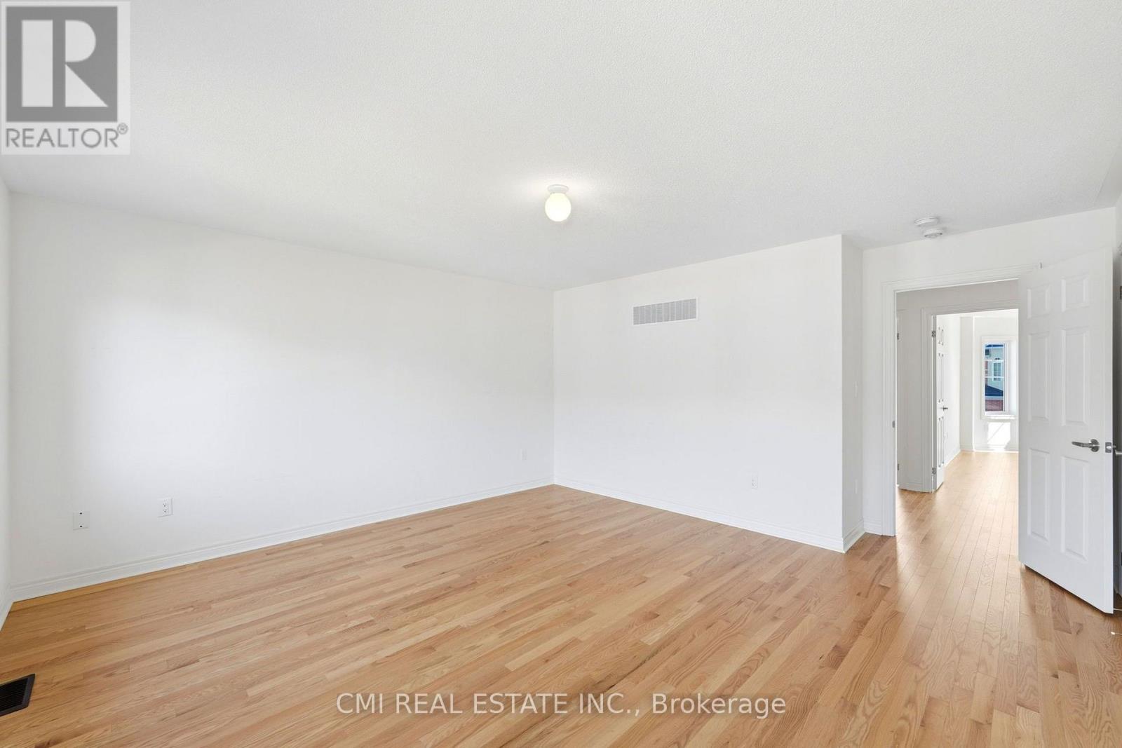 664 Fleetwood Drive, Oshawa, ON photo 28