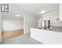664 Fleetwood Drive, Oshawa, ON L1K0A2 Photo 11