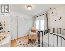 74 Oak Park Avenue, Toronto, ON M4C4M3 Photo 14
