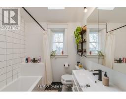 74 Oak Park Avenue, Toronto, ON M4C4M3 Photo 18