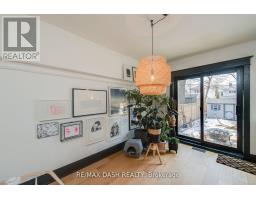 74 Oak Park Avenue, Toronto, ON M4C4M3 Photo 8