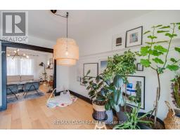 74 Oak Park Avenue, Toronto, ON M4C4M3 Photo 9