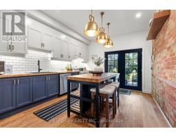 200 First Avenue, Toronto, ON M4M1X1 Photo 11