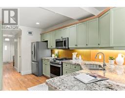 92 Highcroft Road, Toronto, ON M4L3G5 Photo 18