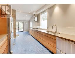 Dining room - 56 Leuty Avenue, Toronto, ON M4E2R4 Photo 8