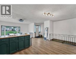 Bedroom - 352 Cornell Crescent Sw, Medicine Hat, AB T1A7Z3 Photo 11