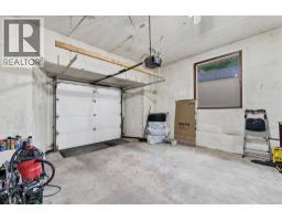 352 Cornell Crescent Sw, Medicine Hat, AB T1A7Z3 Photo 30