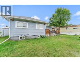 352 Cornell Crescent Sw, Medicine Hat, AB T1A7Z3 Photo 36