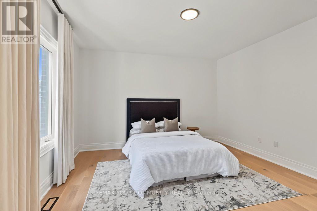 86 SCULPTURE GARDEN LANE - Image 32