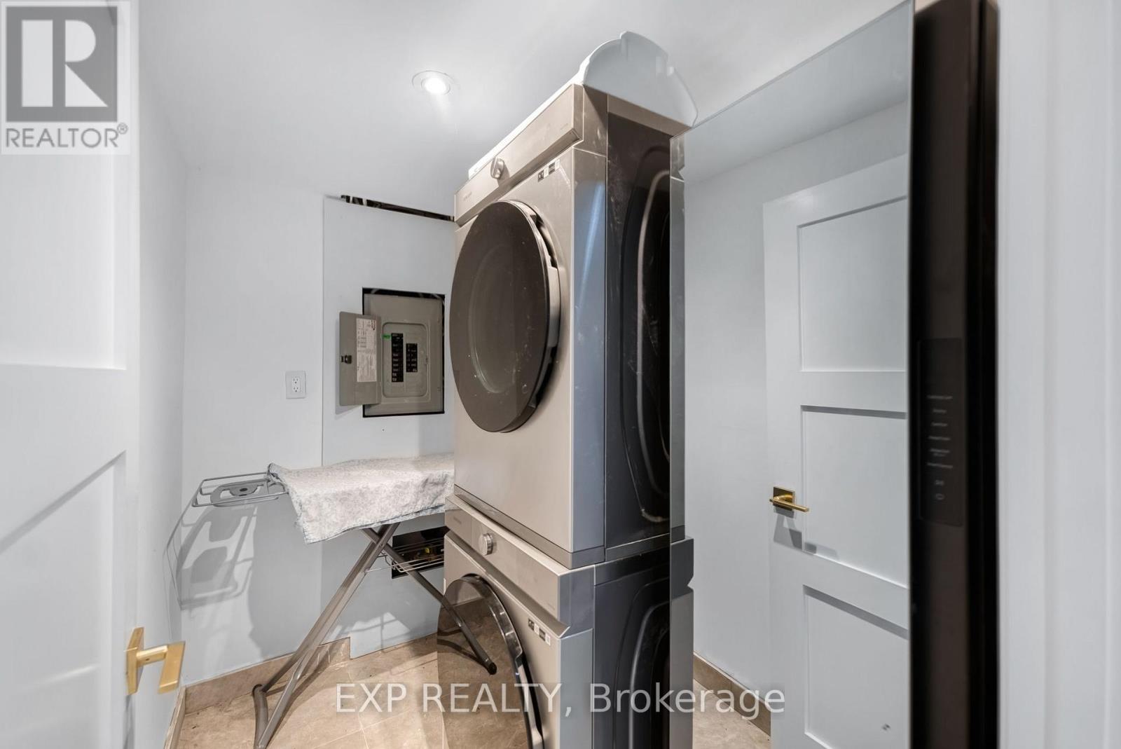 388 BOUCHIER STREET - Image 36
