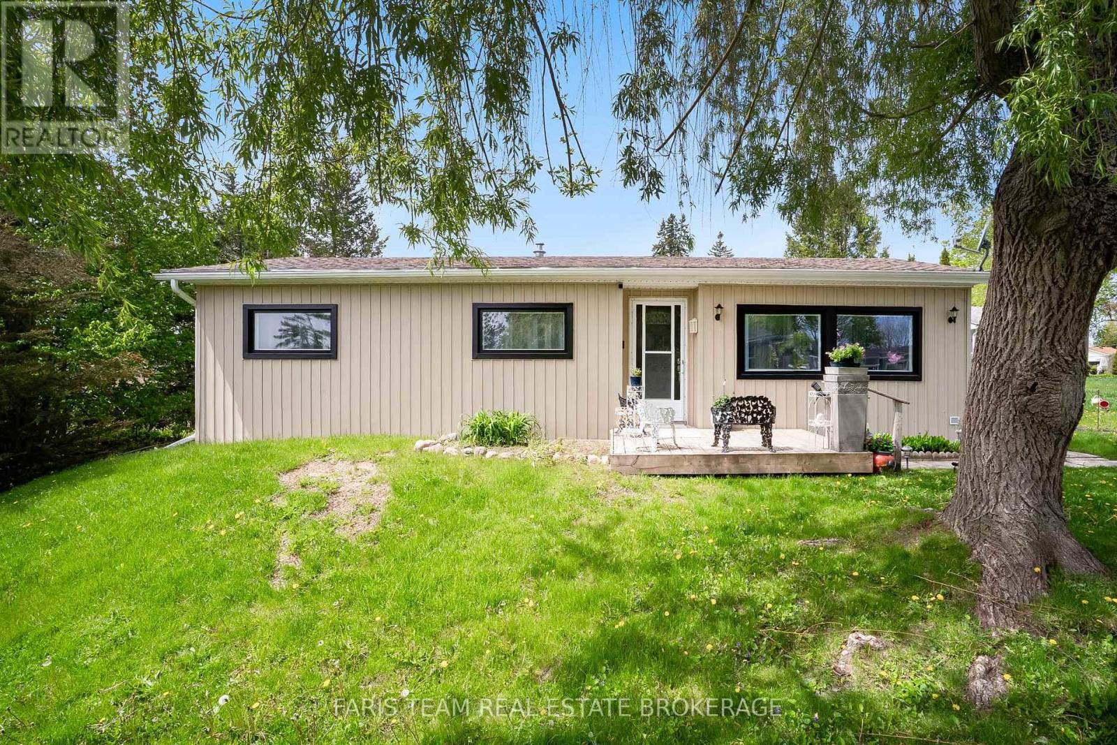 21 HAWTHORNE DRIVE - Image 3