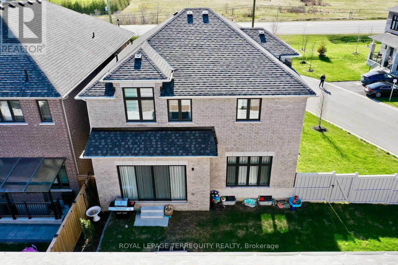 7 BALLANVIEW COURT - Image 42