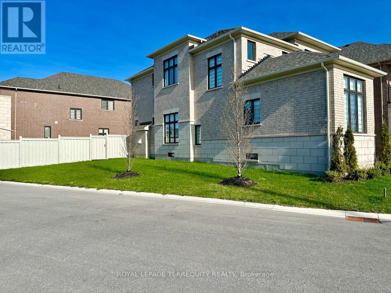 7 BALLANVIEW COURT - Image 43