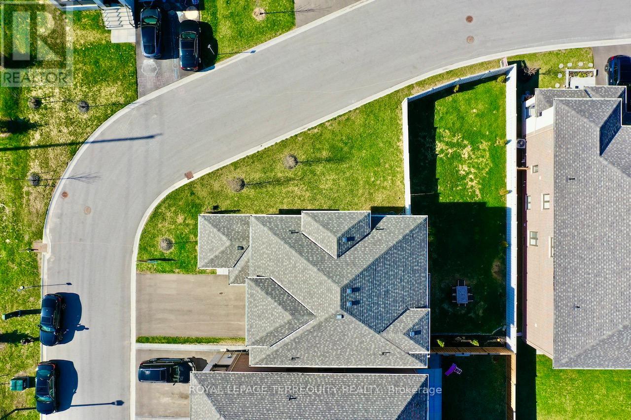 7 BALLANVIEW COURT - Image 46