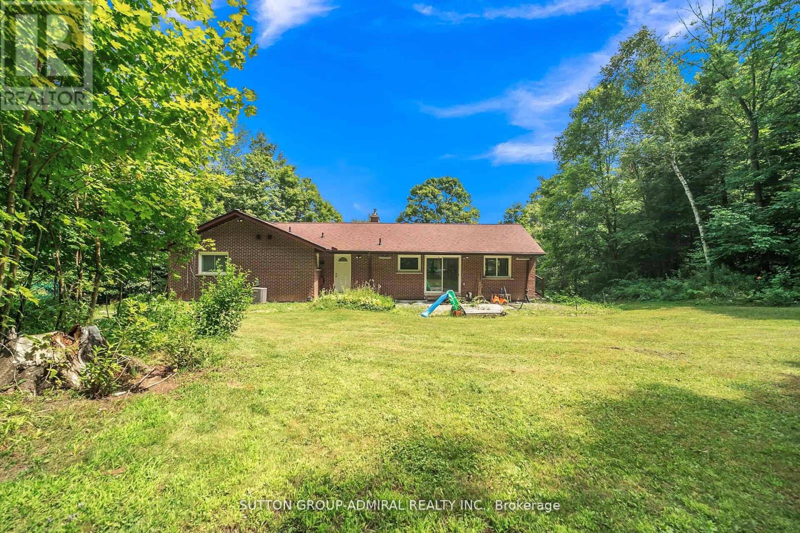 19246 WARDEN AVENUE - 35