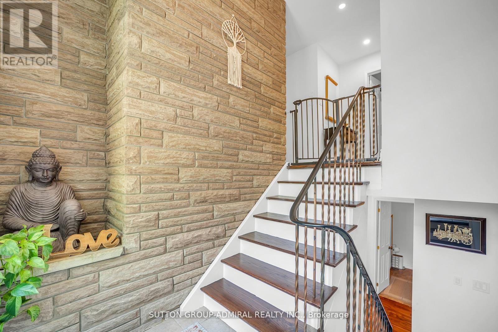 19246 WARDEN AVENUE - 6