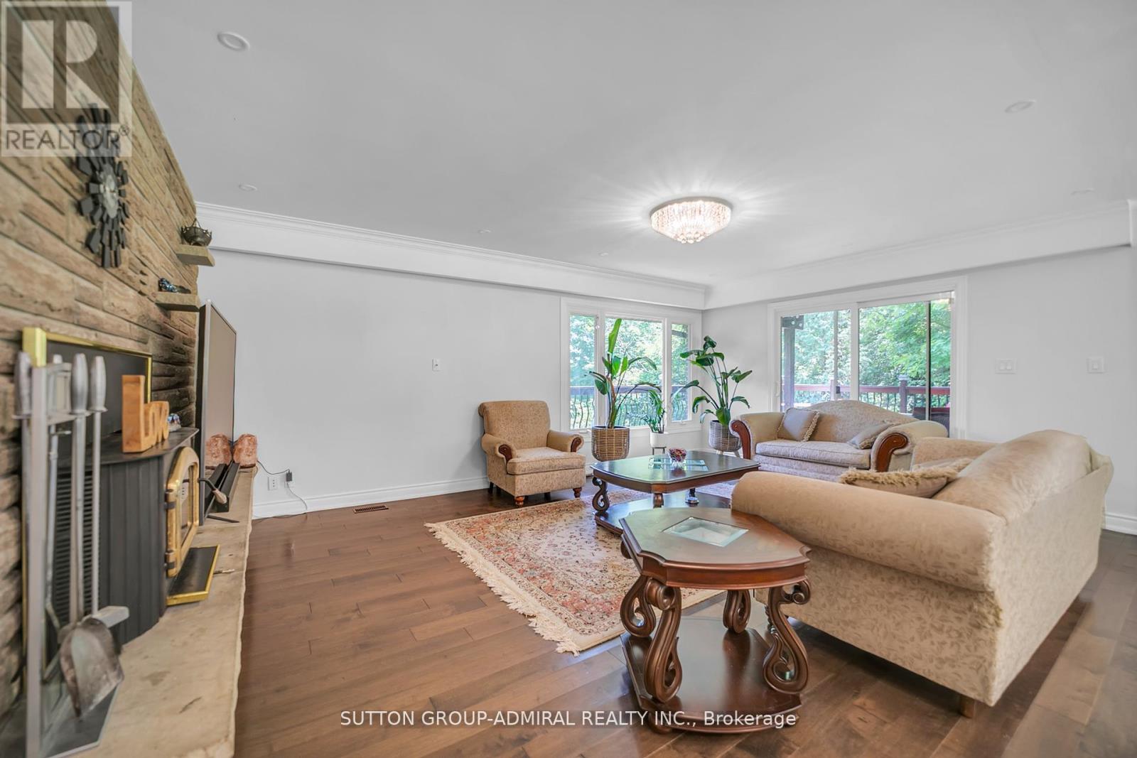 19246 WARDEN AVENUE - 9