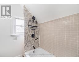 18 Holgate Street, Barrie, ON L4N2T5 Photo 31