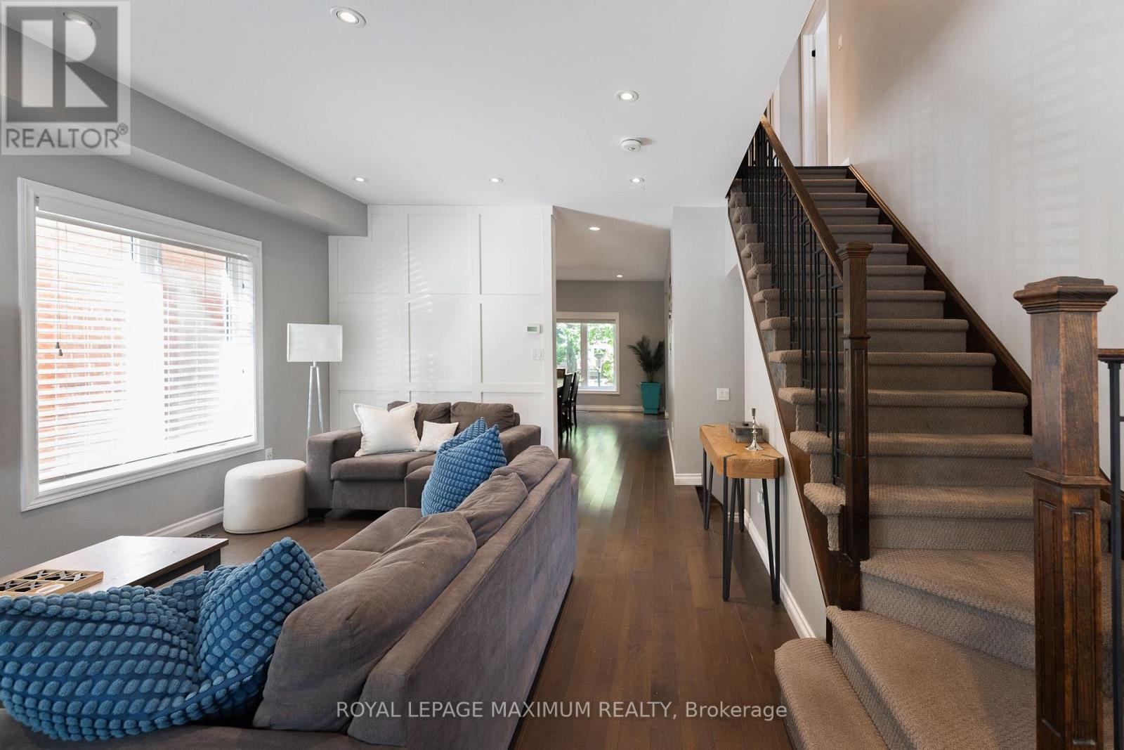 Photo of 5221 GARLAND CRESCENT