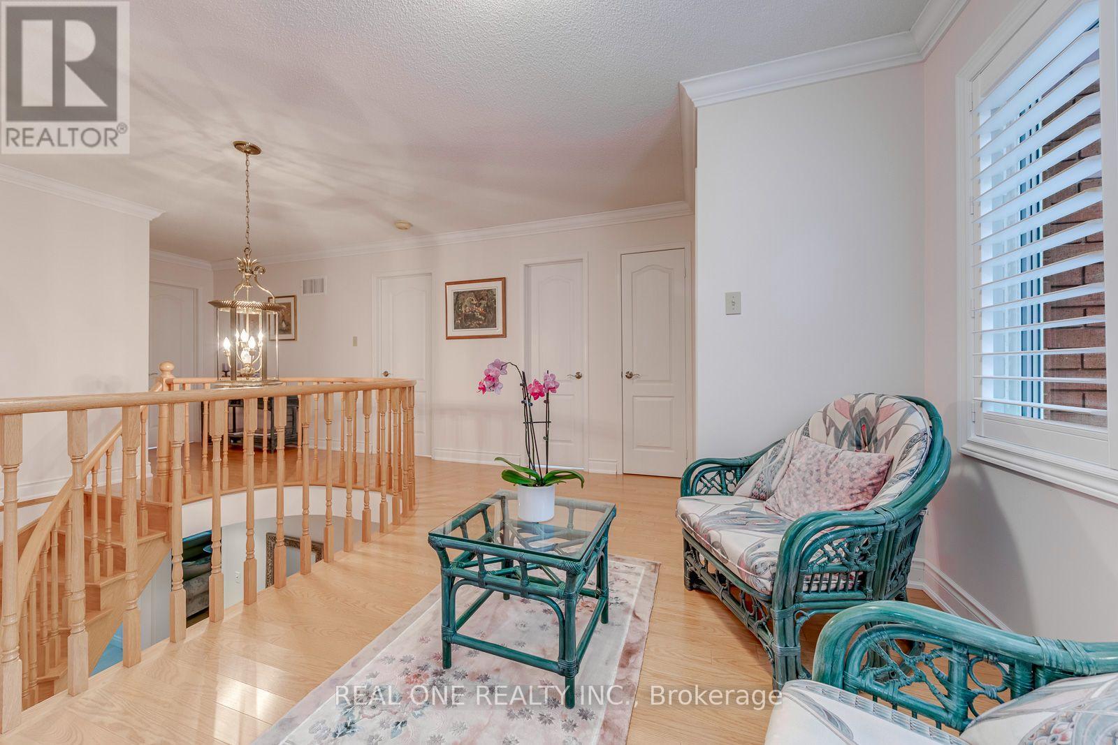 415 MARCH CRESCENT - 41