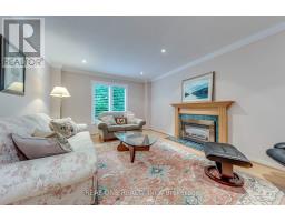 415 March Crescent, Oakville, ON L6H5X7 Photo 13