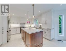 415 March Crescent, Oakville, ON L6H5X7 Photo 19